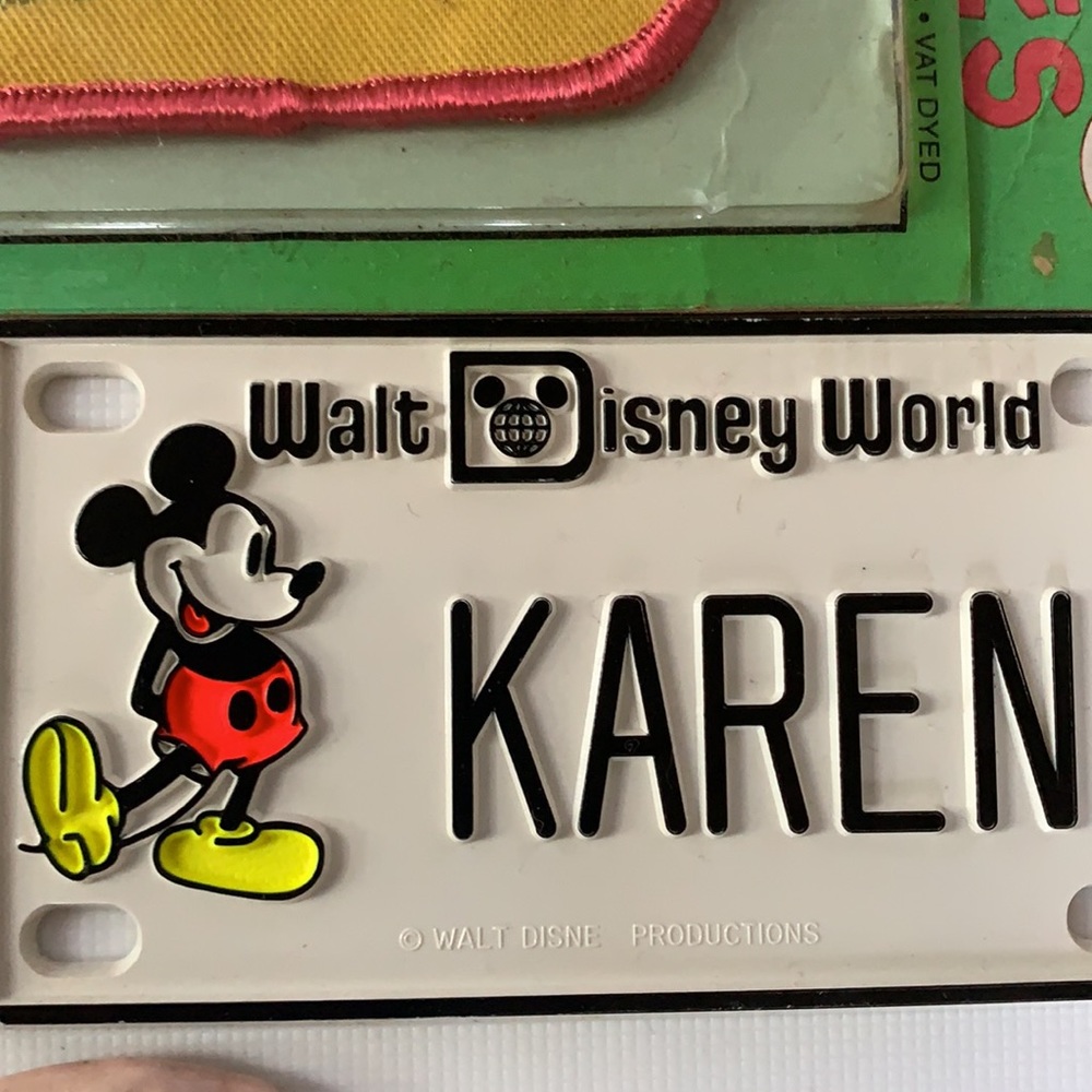 Karen Bundle Sew On Patch, Disney Tag, Handmade Necklace Vintage - Picture 4 of 8